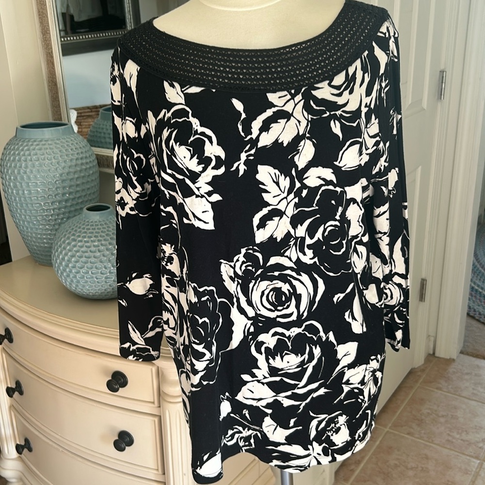 Lauren Ralph Lauren Black and White Rose Blouse